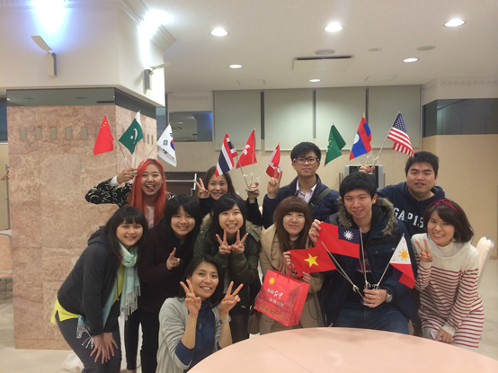 日本留學心得 和世界各地來的同學們一起學習